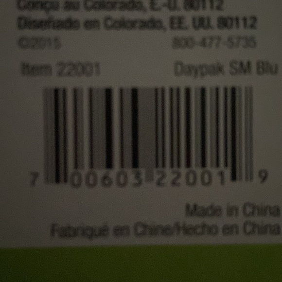 SMALL Outward Hound Doggie Day Pak, 4 pockets & D ring leash attachment - Picture 8 of 8